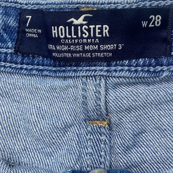 Hollister Ultra High-Rise Mom Block Denim Jean Shorts Size 7 - Picture 4 of 10
